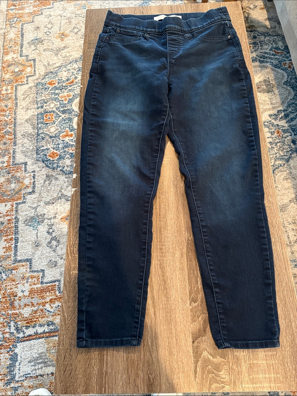 Signature by Levi Strauss Women’s Navy Skinny Jeans